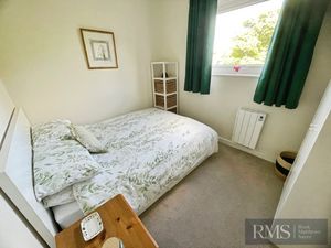 Photo 16- click for photo gallery